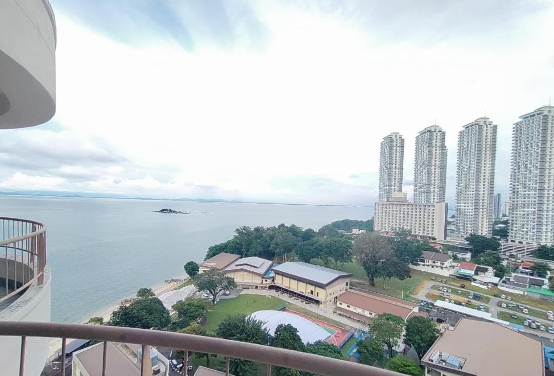 17 Jazz Sweet Beachfront Resort Tanjung Bungah  Ngoại thất bức ảnh